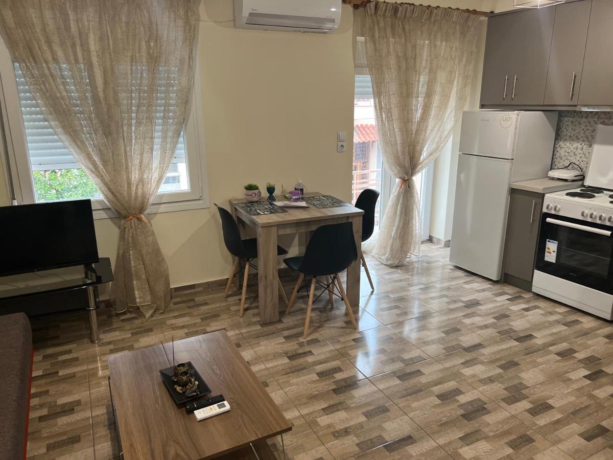 Elegant Studio Mytilini Apartment Bagian luar foto
