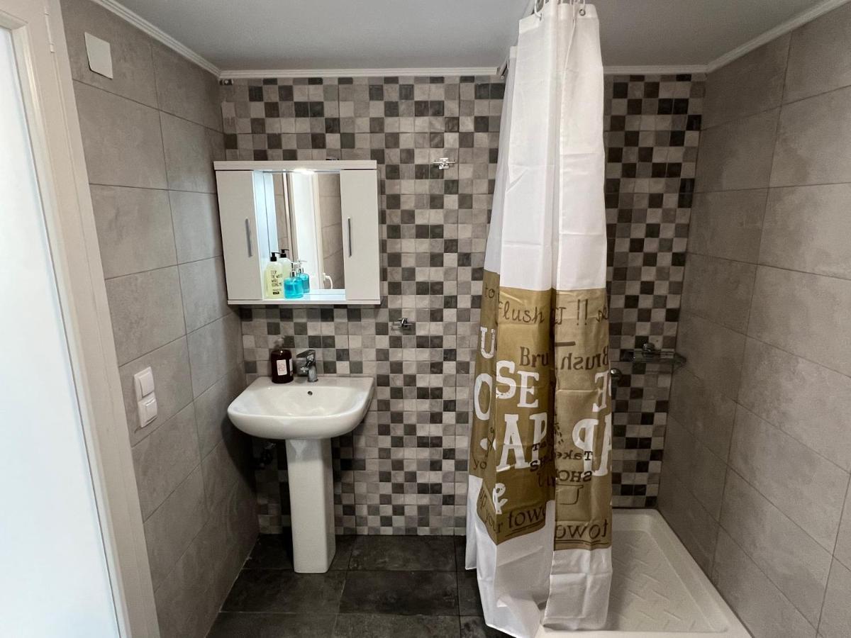 Elegant Studio Mytilini Apartment Bagian luar foto